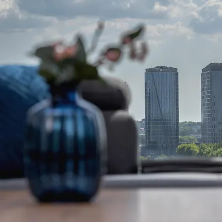 Charming With Parking In By Renters * Katowice