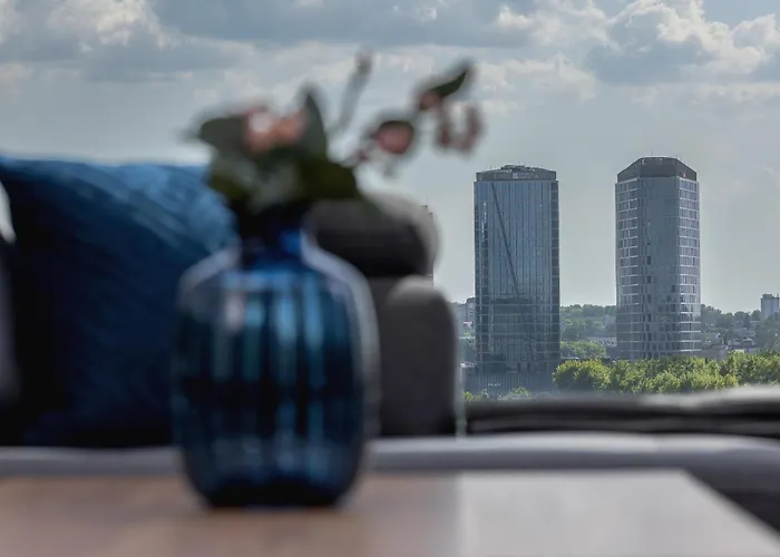 Charming With Parking In By Renters * Κατοβίτσε